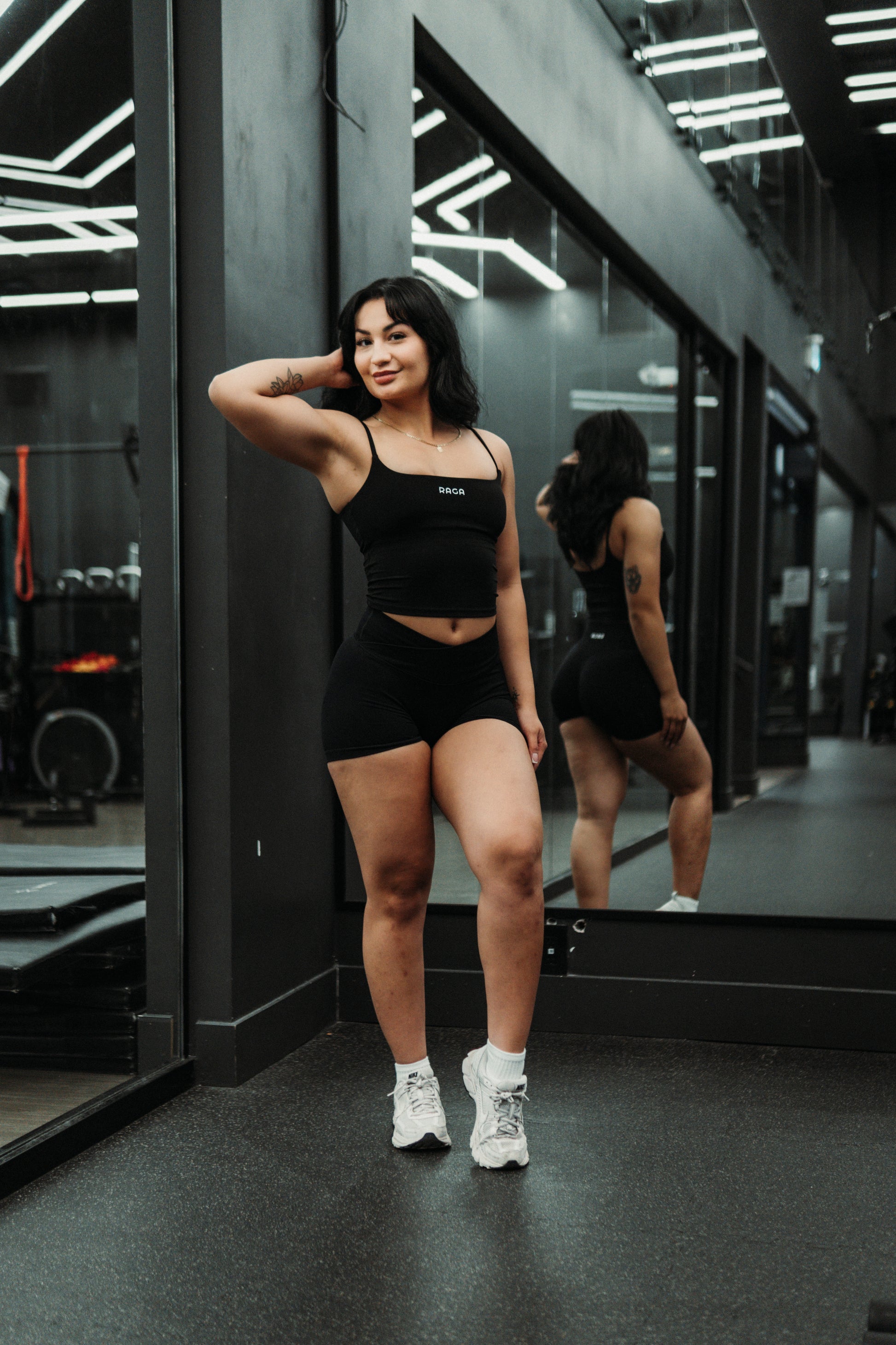 RAGA EFFORT women's V-waist shorts with a flattering high-rise fit and 4.5-inch inseam for workouts and everyday wear.